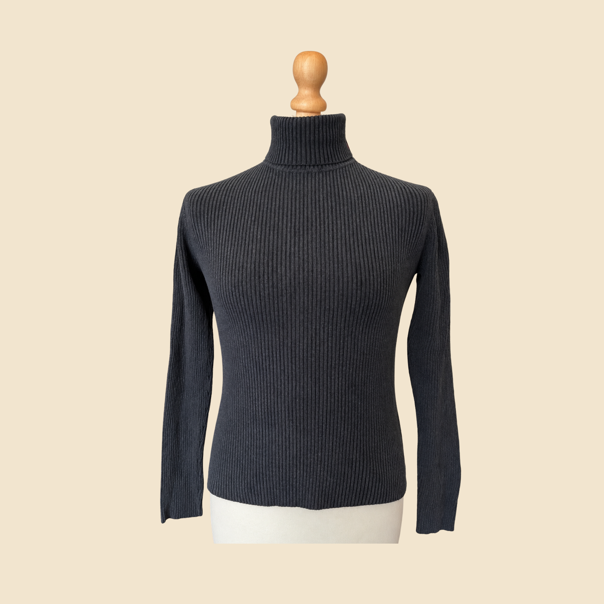 LAUREN Ralph Lauren black sweater - Size M
