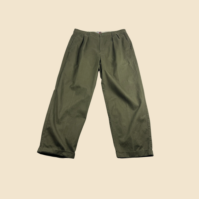 Pantalon TOMMY HILFIGER chino kaki - Taille 44