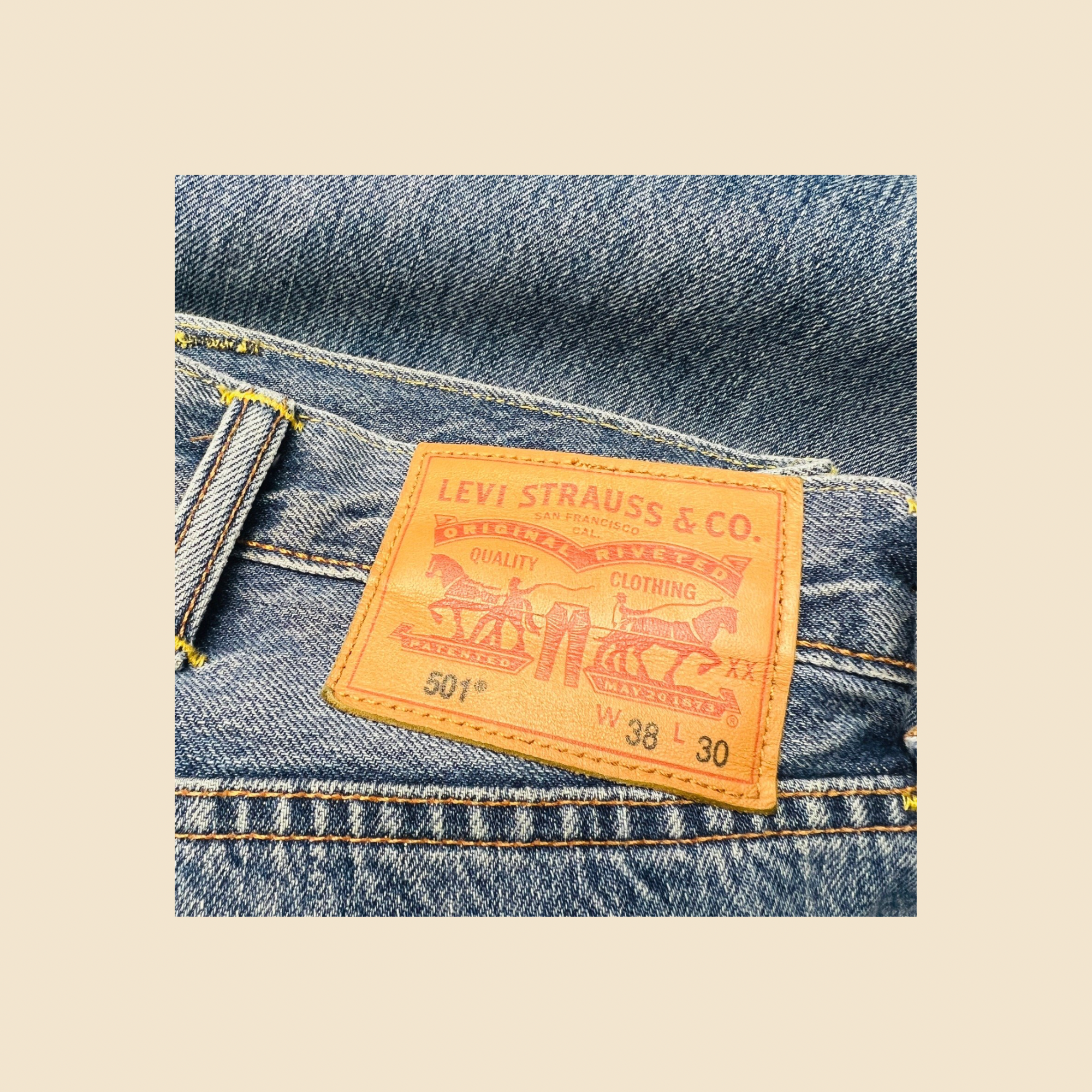 Jean LEVI'S 501 original denim bleu délavé - Taille W38/L30 (48/50FR)